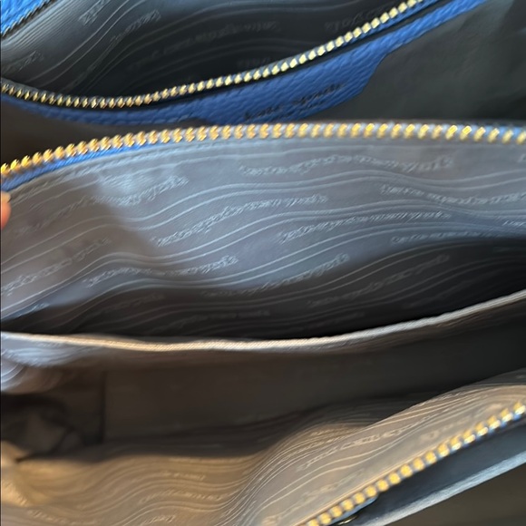 Kate Spade Elegant Knott Shoulder Bag - Picture 7 of 8